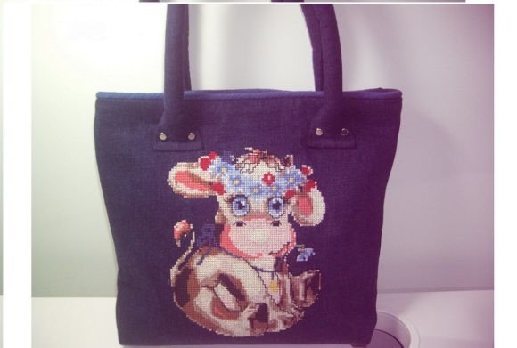 Cow Cross Stitch: A Designer’s Review for Boutique Sweatshirts